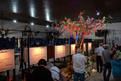 Oficina Colaborativa acolhe mostra artística criada pela comunidade local