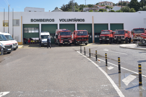 Município reforça apoio à Associação Humanitária de Bombeiros Voluntários
