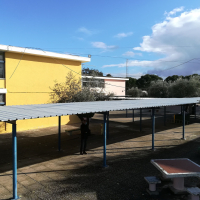 Município remove estruturas de fibrocimento da escola-sede