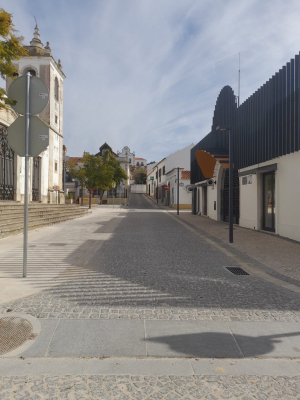 Obras Municipais - Empreitada de requalificação urbana - Fase 2 Mercado