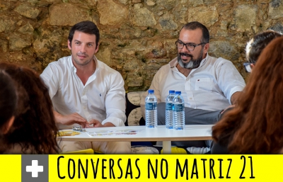 Padre Rúben em discurso direto com jovens no Matriz 21